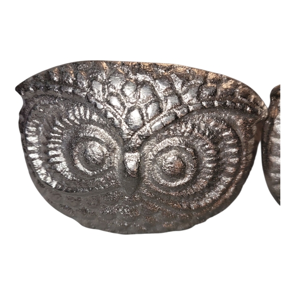 2 Silver Owl Head Napkin Rings - Picture 2 of 3